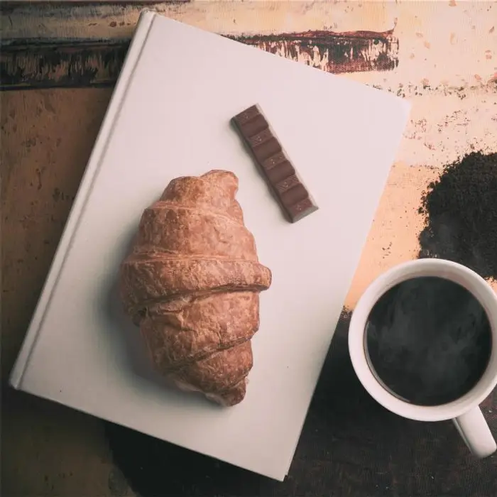 Croissant de mantequilla